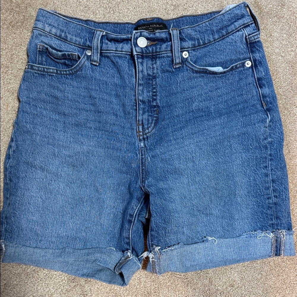 Banana Republic Women's Medium Blue Denim Roll-Hem Shorts